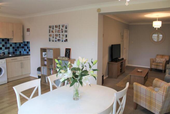 lounge-diner-kitchen