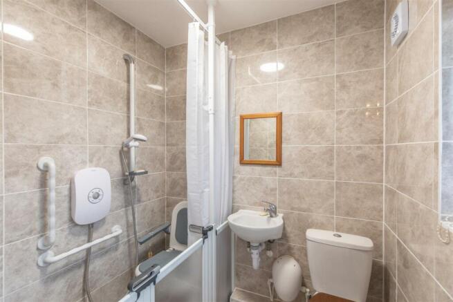 11 Queens Road26.jpg