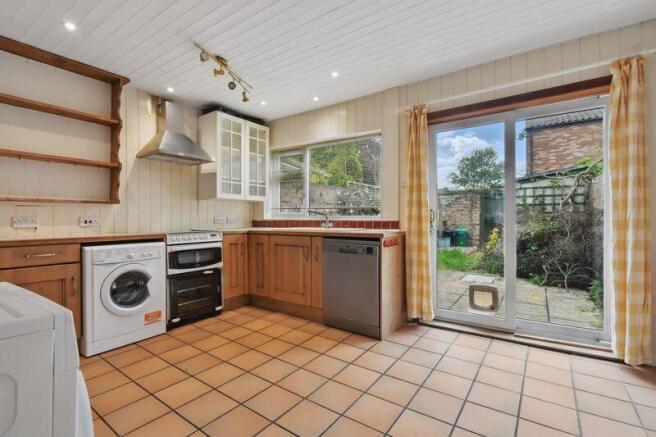 4 bed Terraced for sale Image 4