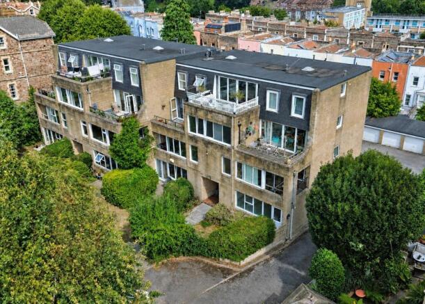 1 - Two-bedroom flat with garage in Clifton.jpg