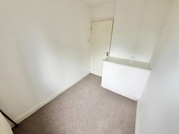 3 bed House to rent Image 7