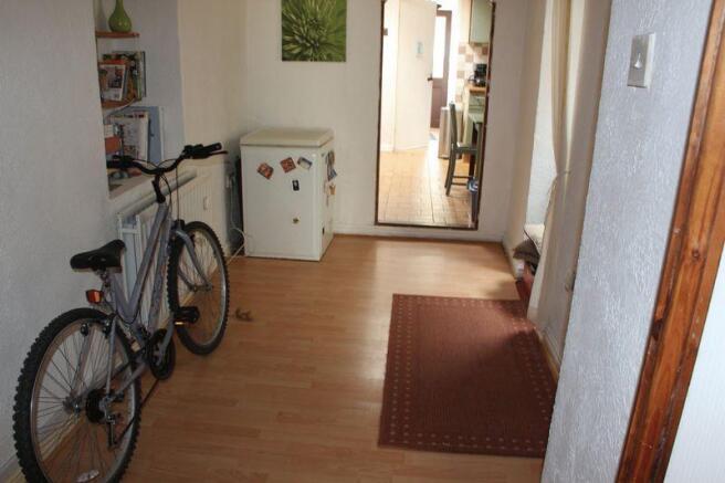 REAR LOBBY