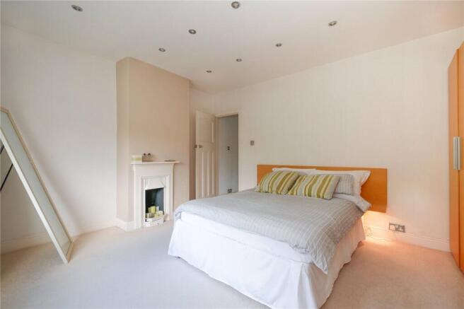 2 bed Terraced for sale Image 12