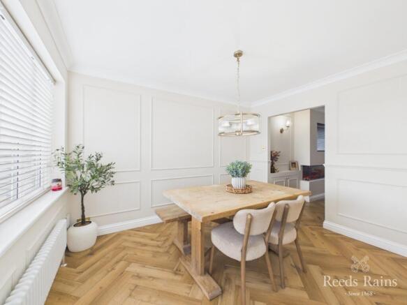 3 bed Semi-Detached for sale Image 9