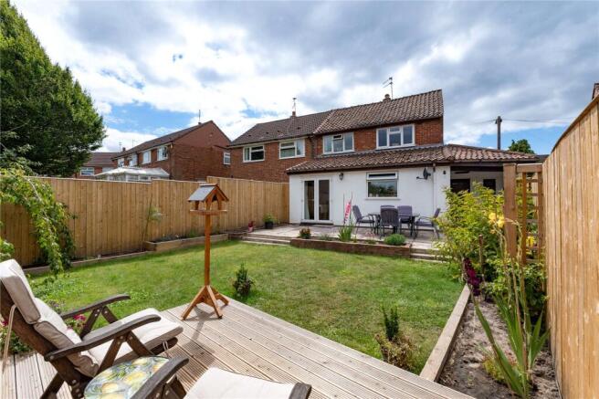 3 bed Semi-Detached for sale Image 11