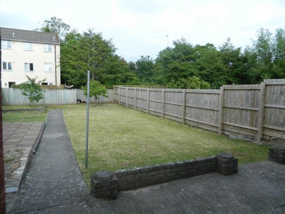 Rear Garden Pic 3