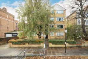 Flat 4, Dalecroft, Queens Drive, Hackney, London N4 2SJ