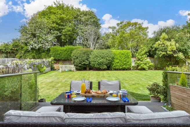 External Lifestyle Photograph