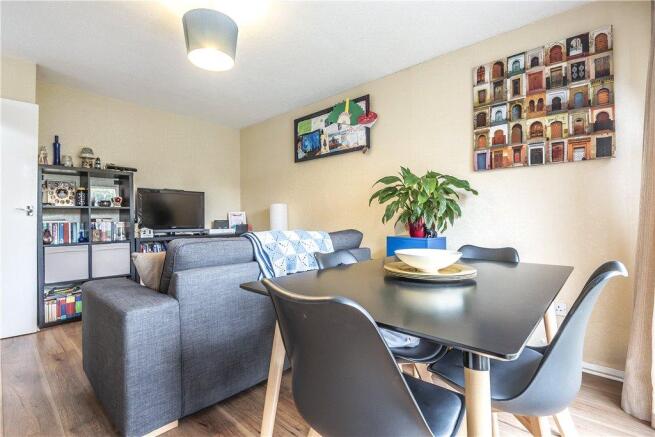 Sitting/Dining Room