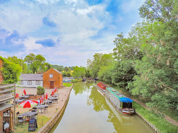 Grand Union Canal...