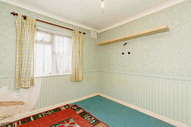 Wykebeck Mount, Leeds, LS9 photo 4