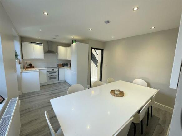 Kitchen/dining room