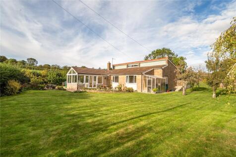 Snowdon Heights, Chard, Somerset, TA20
