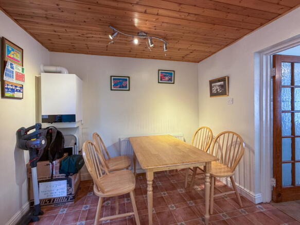 2 bed Terraced for sale Image 6