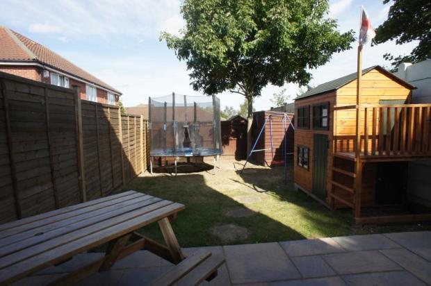 30ft Rear Garden