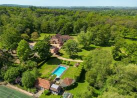 Horris Farm, Oakley Lane, Wash Water RG20 9AQ