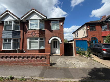 Broadstone Road, Heaton Chapel, Stockport, SK4 5HS