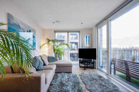 Bolinder Way, London, E3