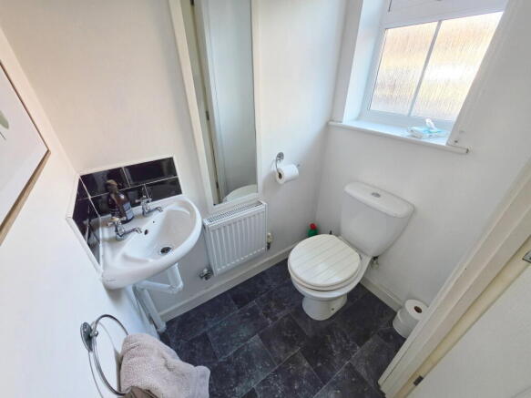 2 bed Town House for sale Image 10