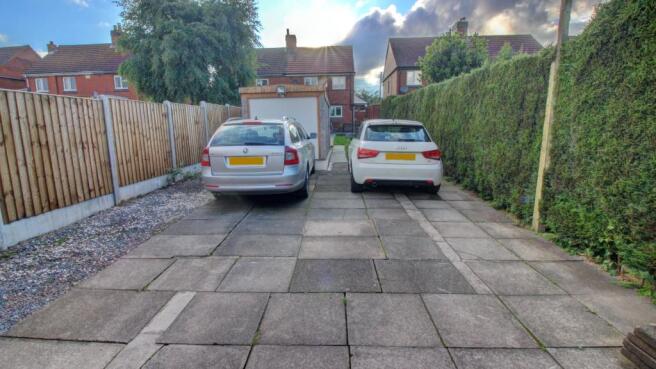 Rear Parking (for Four Cars)