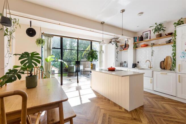 Haldan Road, E4