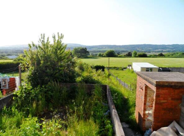 Rear Enclosed Garden