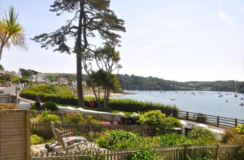 St Mawes Waterfront
