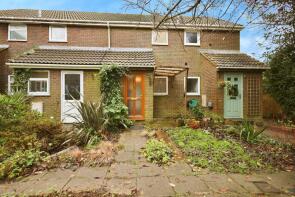 32, Ridgeway Close, Heathfield TN21 8NS