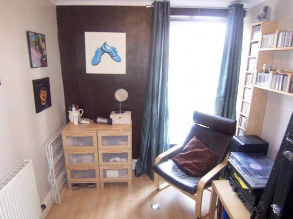 Photo 6