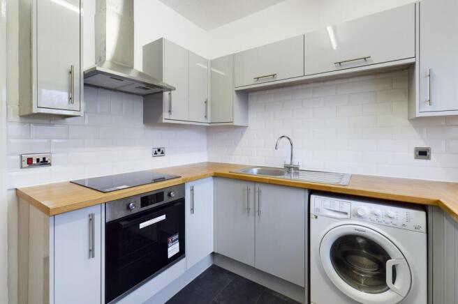 CAM00227P1-PR0154-STILL01