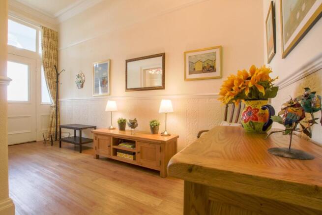 L Shaped Entrance Hall