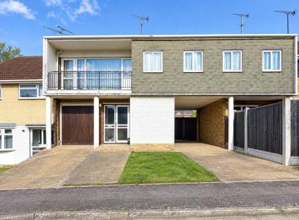 159 Nether Priors, BASILDON, Essex, SS14
