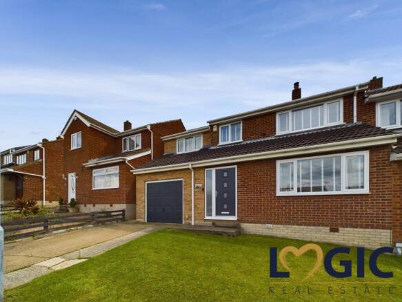 25 Havercroft Rise  (35)