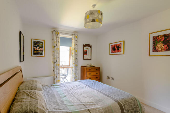8393124-interior10-800