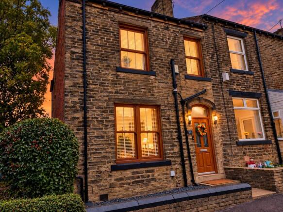 3-bed terraced on Vine Street, Cleckheaton, West Yorkshire, BD19, £250,000