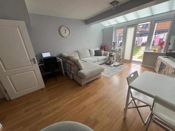 Living/Dining Room