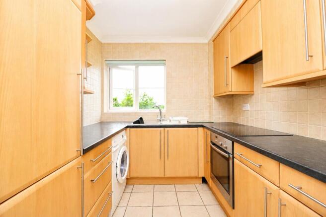 Shearers Way, Boreham, Chelmsford photo 4