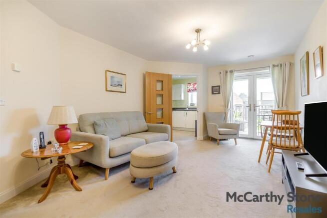 8689958-interior05.jpg