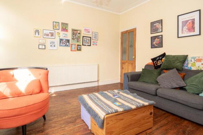 3 bed Terraced for sale Image 4