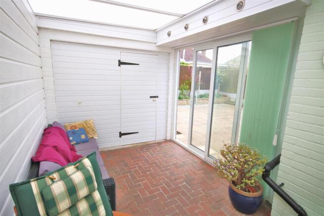 Utility/ Sun Room