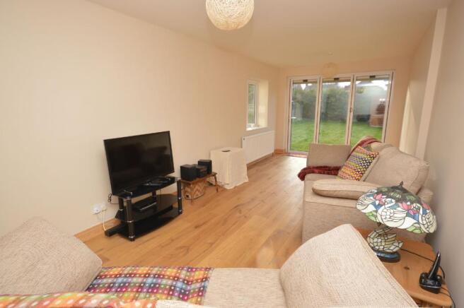 Lounge Ext Photo