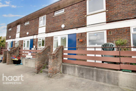 Annett Close, Shepperton