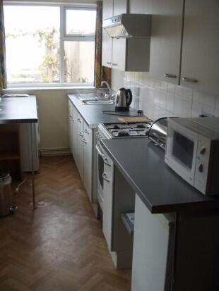 Fitted Kitchen