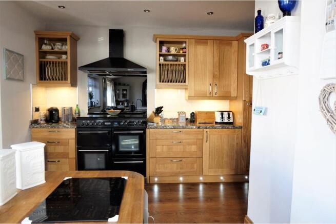 Kitchen / Breakfast