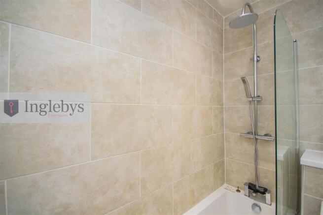 3 bed House for sale Image 8