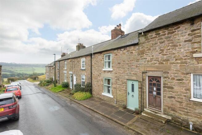 Hill Cottages 6 External-2.jpg