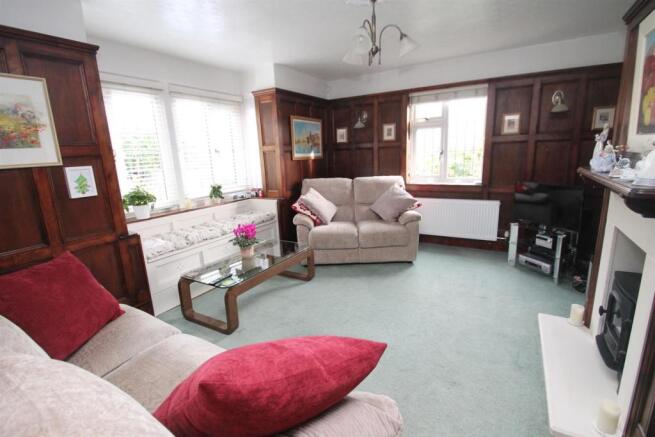 Lounge: