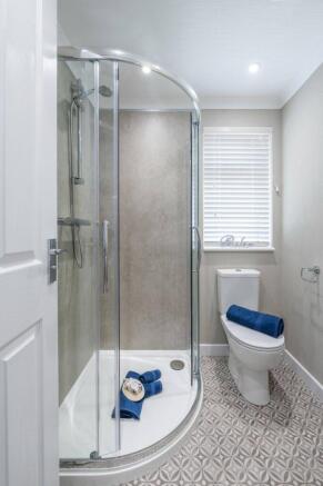 2 bed Park Home for sale Image 9