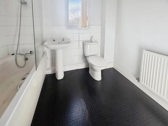 22 Eaton Court, Trent Road, Nuneaton CV11 6JF photo 4