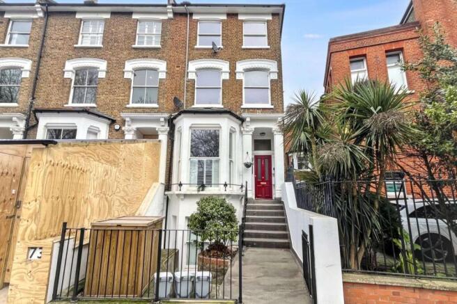 72C Brook Green, London, W6 7BE